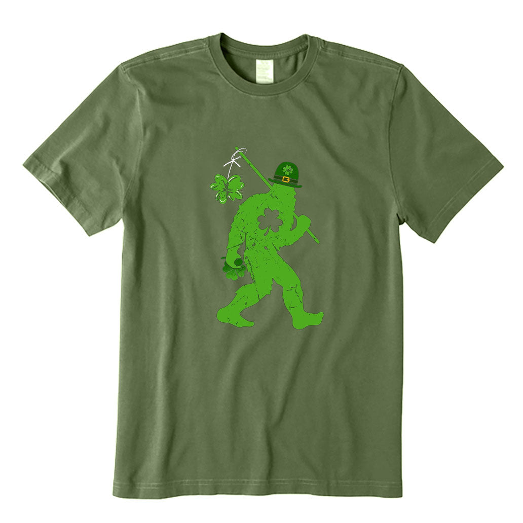 St Patrick's Day Bigfoot Fishing T-Shirt